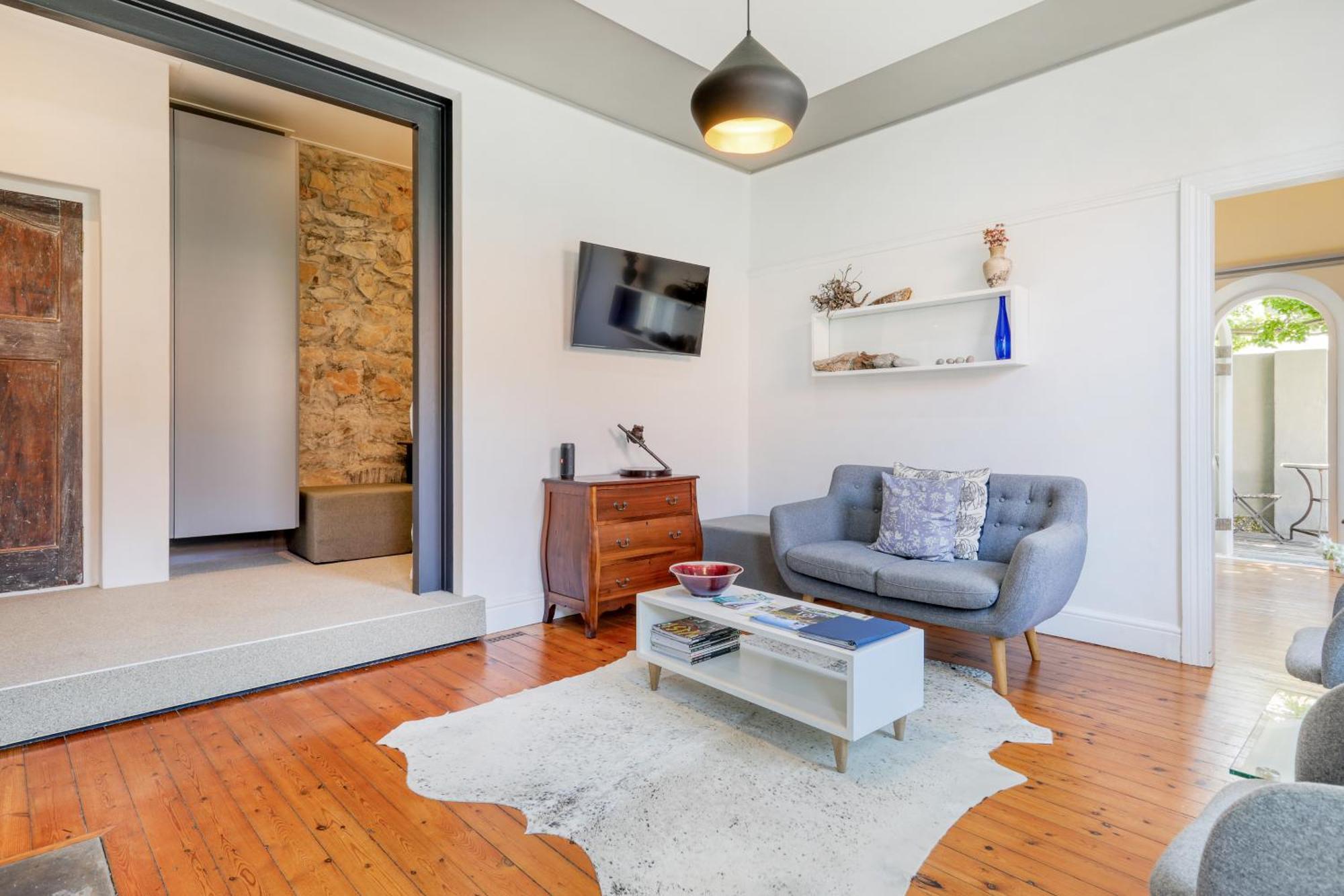 Behr Road Apartment With Sea View Patio Cape Town Eksteriør bilde